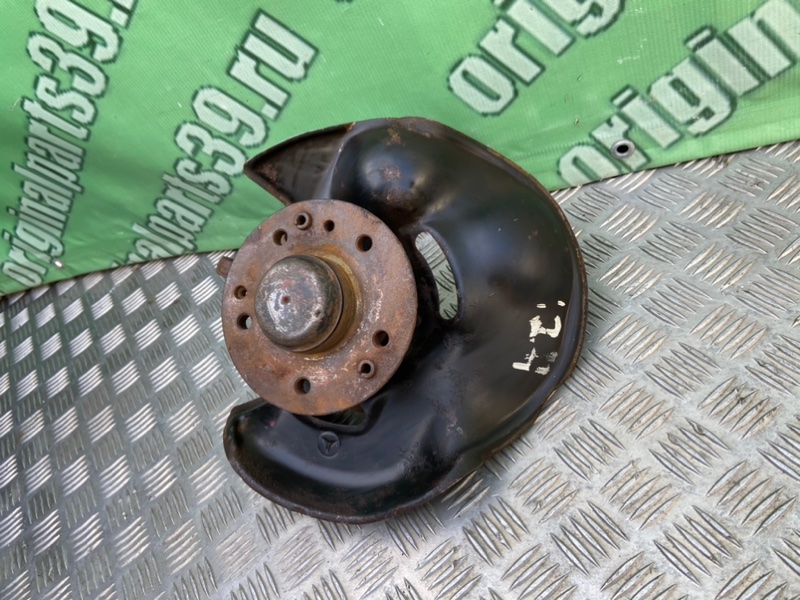 Кулак поворотный, 1900 рублей, Калининград