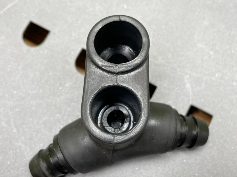 Тройник вентиляции картера, 500 рублей, Калининград