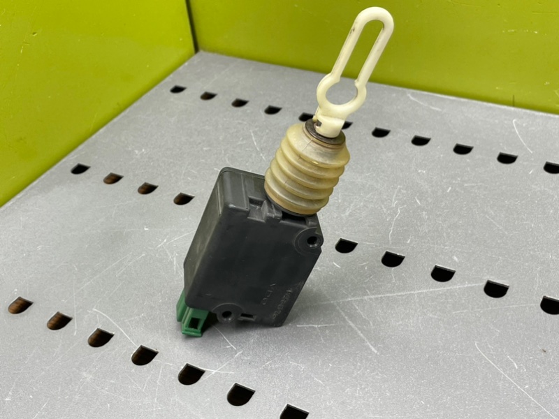 Активатор багажника, 900 рублей, Калининград