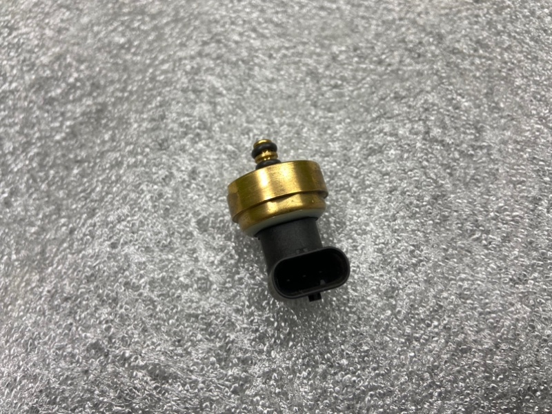 Датчик давления топлива, 3800 рублей, Калининград