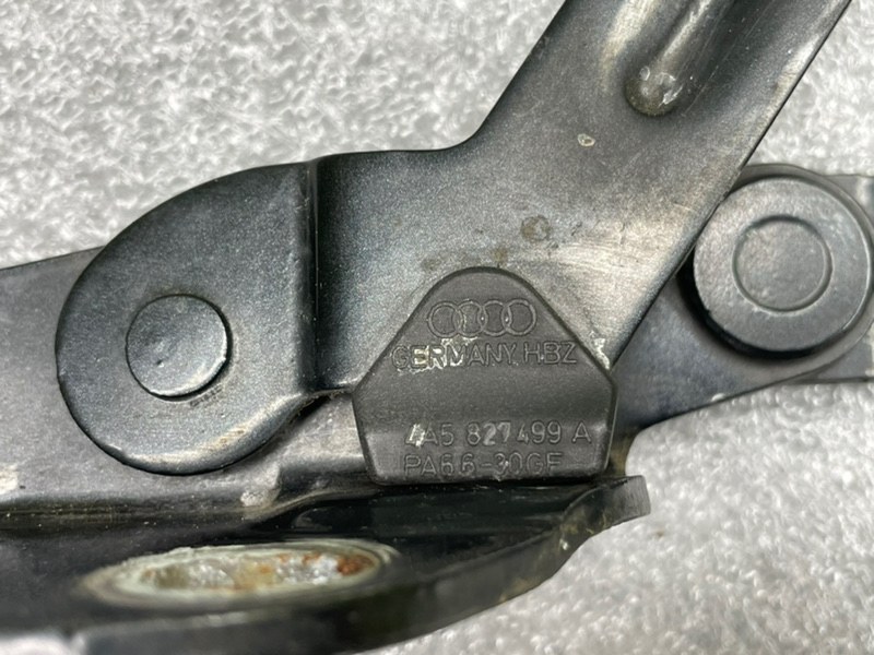 Петли багажника, 1400 рублей, Калининград