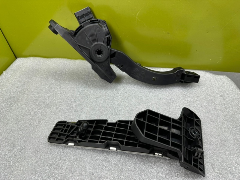 Педаль газа, 3700 рублей, Калининград