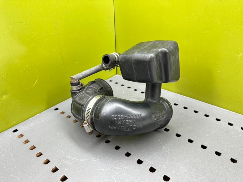 Патрубок впуска, 2000 рублей, Калининград