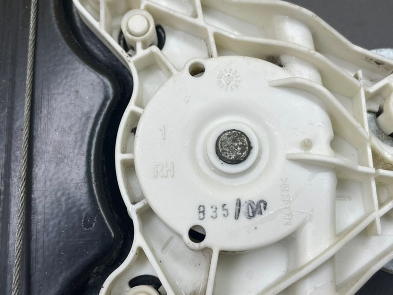 Стеклоподъемник, 1900 рублей, Калининград