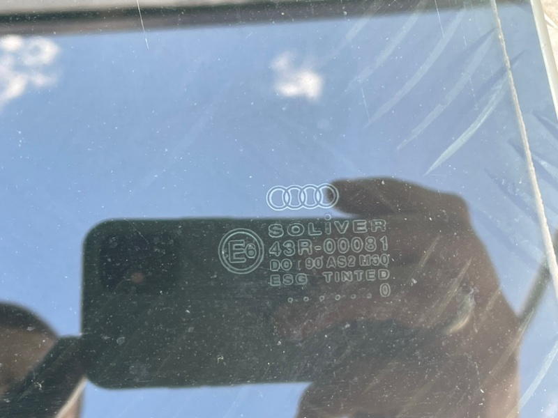 Стекло, 1000 рублей, Калининград