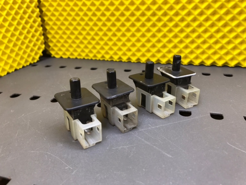 Концевик двери, 1000 рублей, Калининград