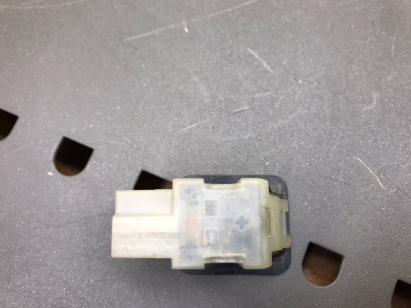 Концевик двери, 1000 рублей, Калининград