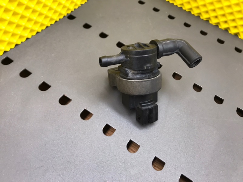 Клапан вентиляции топливного бака, 900 рублей, Калининград