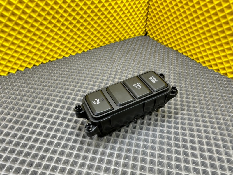 Кнопка курсовой устойчивости, 2800 рублей, Калининград