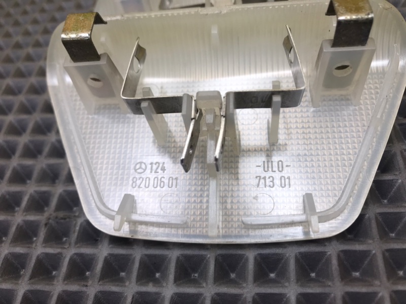 Плафон подсветки салона, 1200 рублей, Калининград