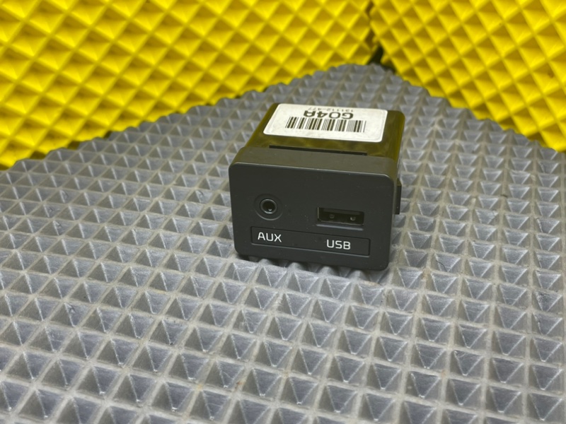 Разъём AUX/USB, 1900 рублей, Калининград