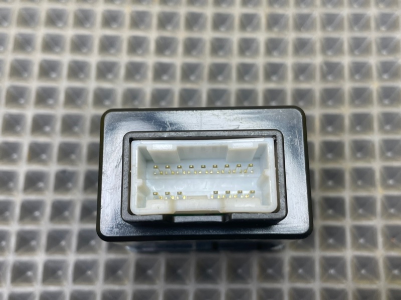 Разъём AUX/USB, 1900 рублей, Калининград