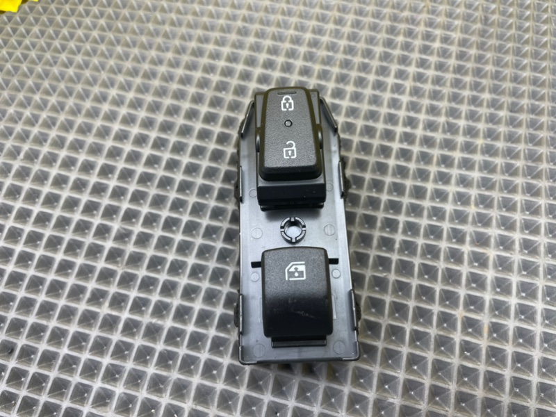 Кнопка эсп, 2800 рублей, Калининград