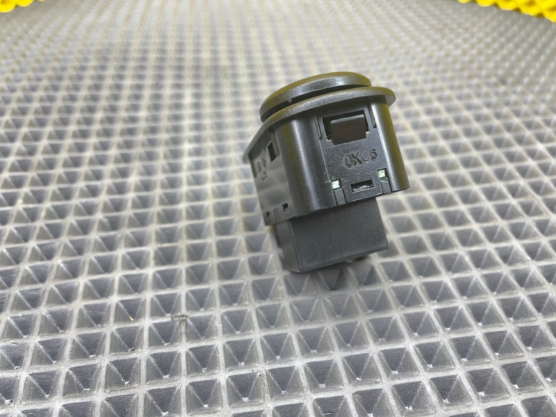 Джойстик зеркал, 1000 рублей, Калининград