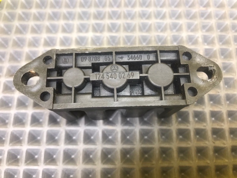 Соединительная колодка, 500 рублей, Калининград