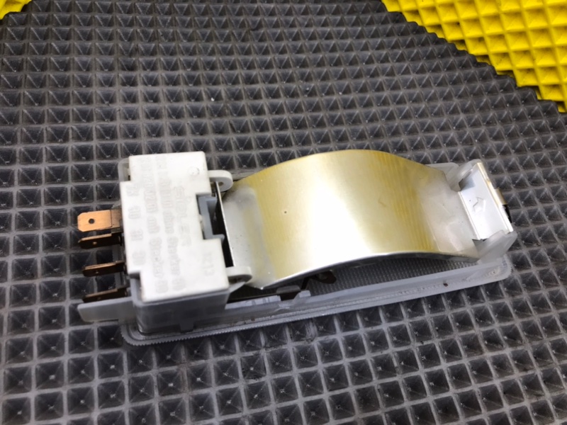 Плафон, 1000 рублей, Калининград