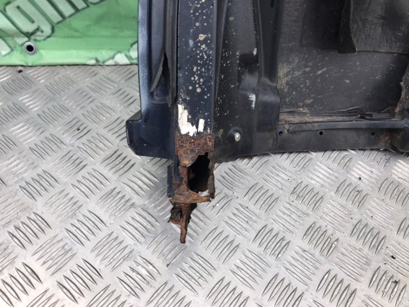 Четверть кузова, 2800 рублей, Калининград