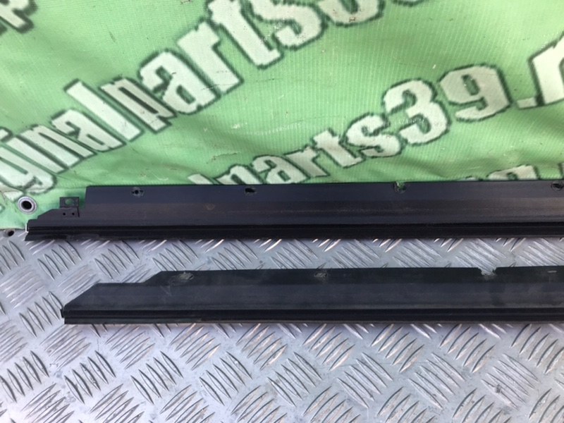 Молдинг стекла, 2000 рублей, Калининград