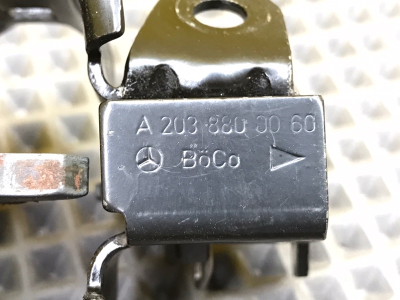 Замок капота, 1300 рублей, Калининград
