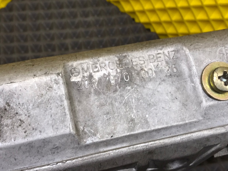 Механизм подголовников, 1000 рублей, Калининград