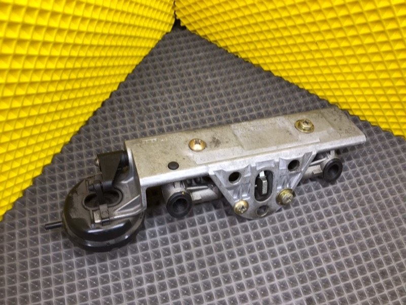 Механизм подголовников, 1000 рублей, Калининград