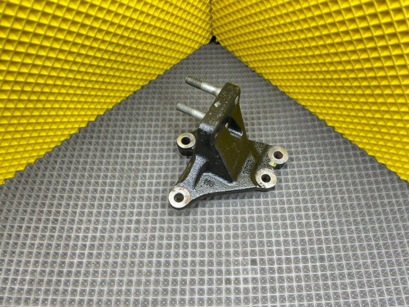 Кронштейн двигателя, 2800 рублей, Калининград