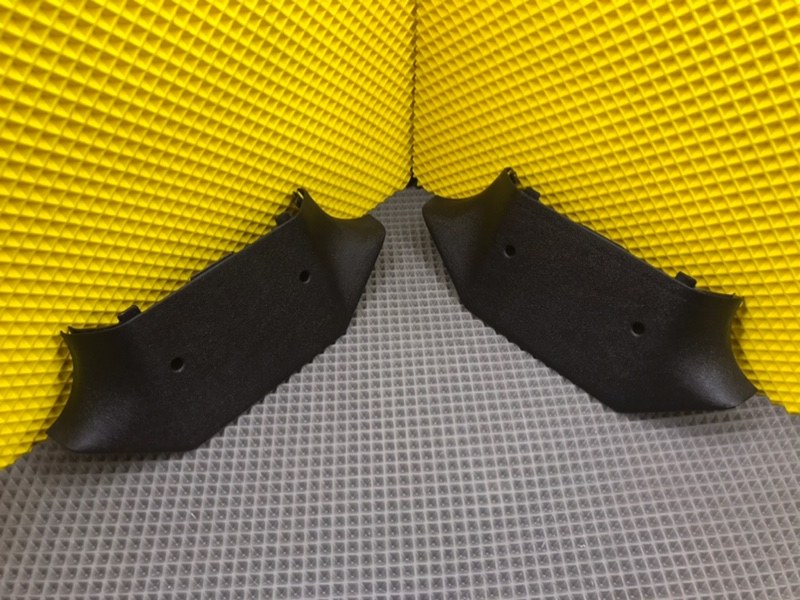 Накладки стоек, 1000 рублей, Калининград