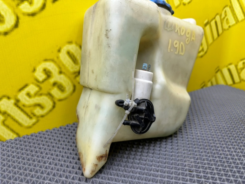 Бачок стеклоомывателя, 1000 рублей, Калининград