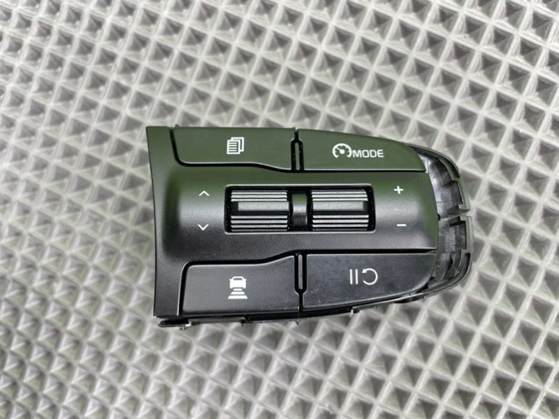 Кнопки руля, 2800 рублей, Тверь