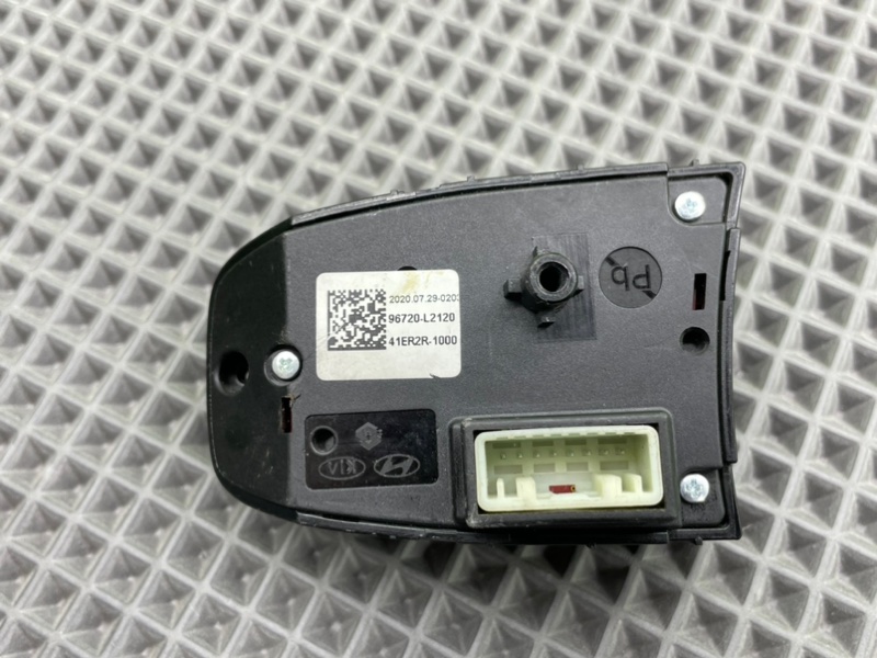 Кнопки руля, 2800 рублей, Тверь