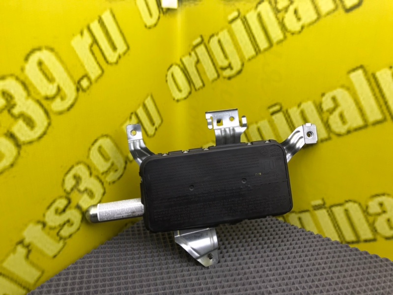 Подушка безопасности, 900 рублей, Калининград