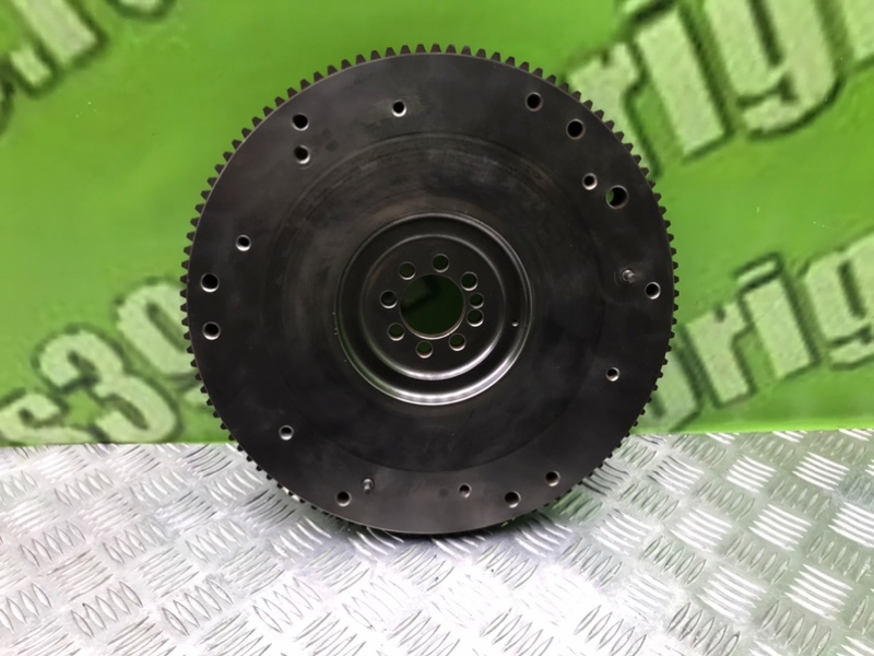 Маховик, 2100 рублей, Калининград