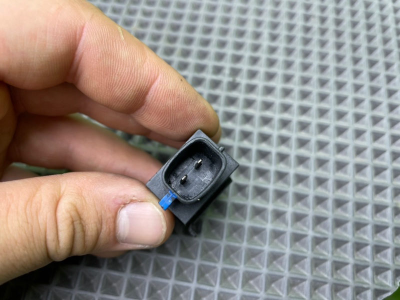 Конденсатор, 600 рублей, Калининград