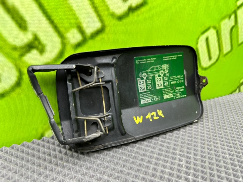 Лючок бензобака, 500 рублей, Калининград