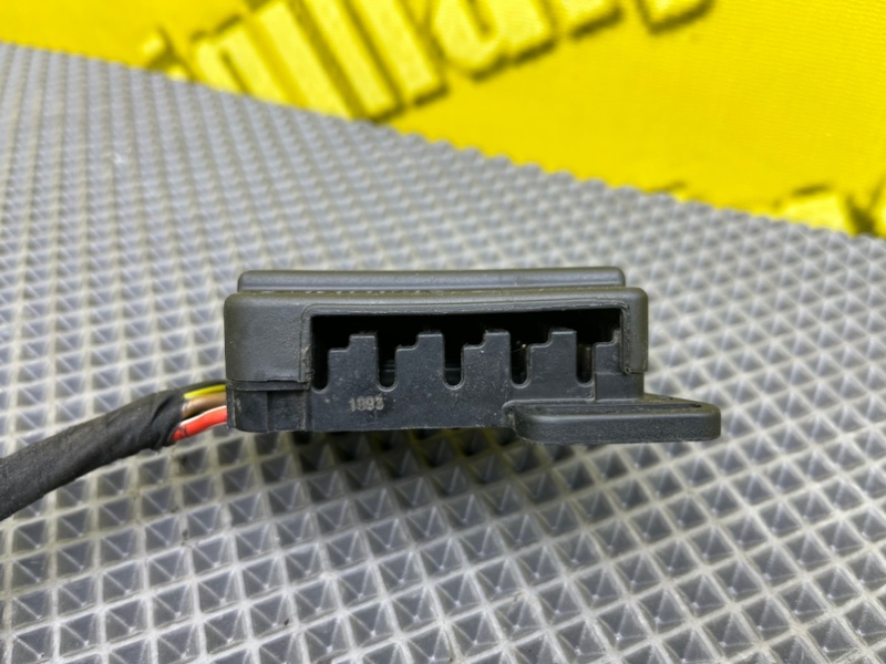 Розетка опций, 1000 рублей, Калининград