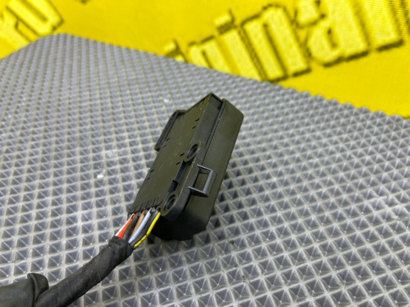 Розетка опций, 1000 рублей, Калининград