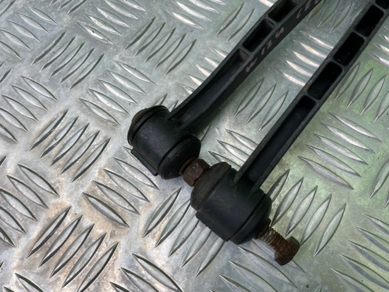 Стойки стабилизатора, 1000 рублей, Калининград