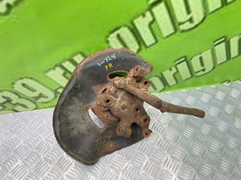 Поворотный кулак, 2300 рублей, Калининград