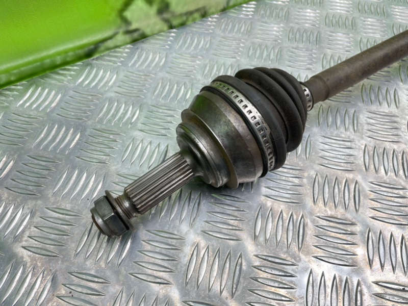 Полуось, 3800 рублей, Калининград