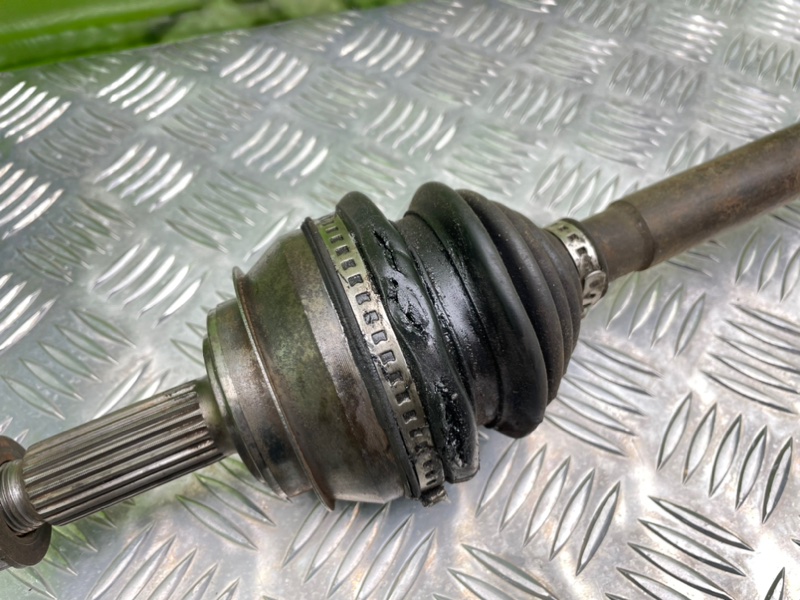 Полуось, 3800 рублей, Калининград