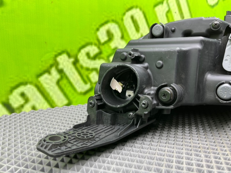 Фара, 12100 рублей, Калининград