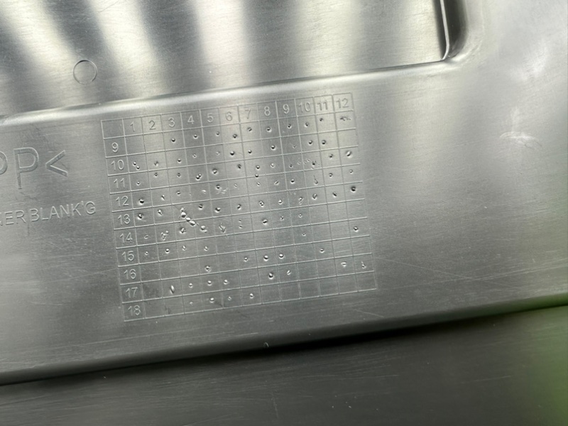 Накладка крыла, 1000 рублей, Тверь