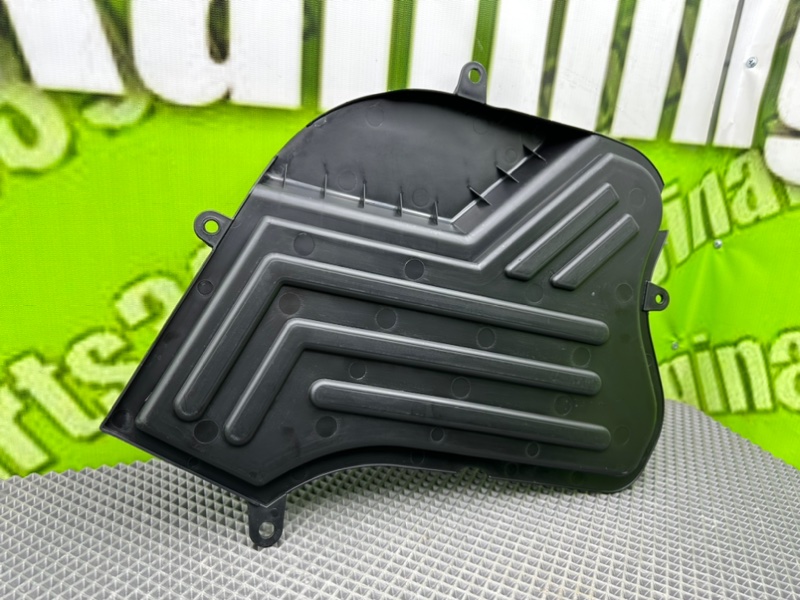 Накладка багажника, 1000 рублей, Калининград