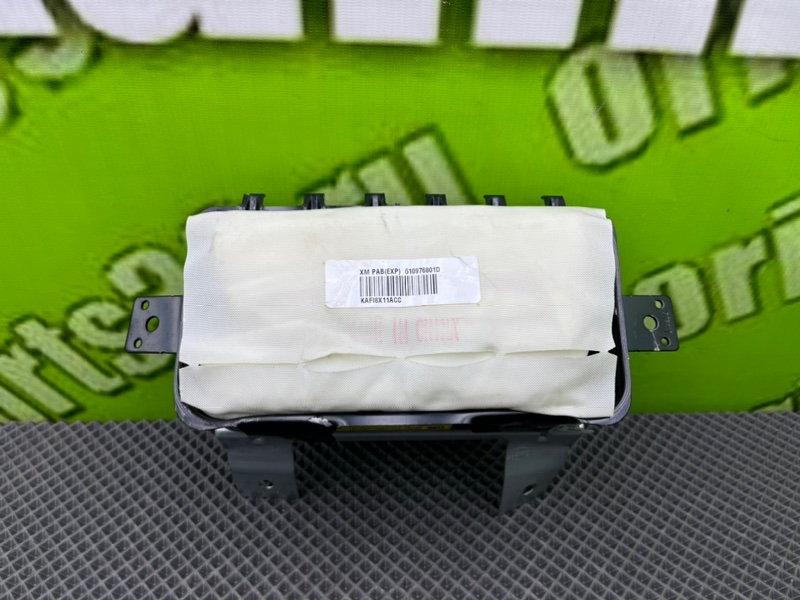 Подушка безопасности, 5800 рублей, Калининград