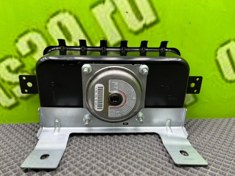 Подушка безопасности, 5800 рублей, Калининград