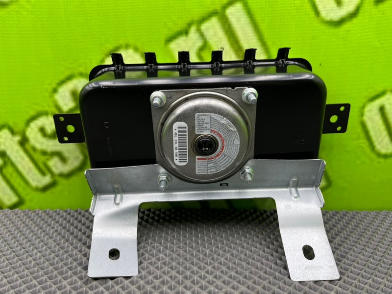 Подушка безопасности, 5800 рублей, Калининград