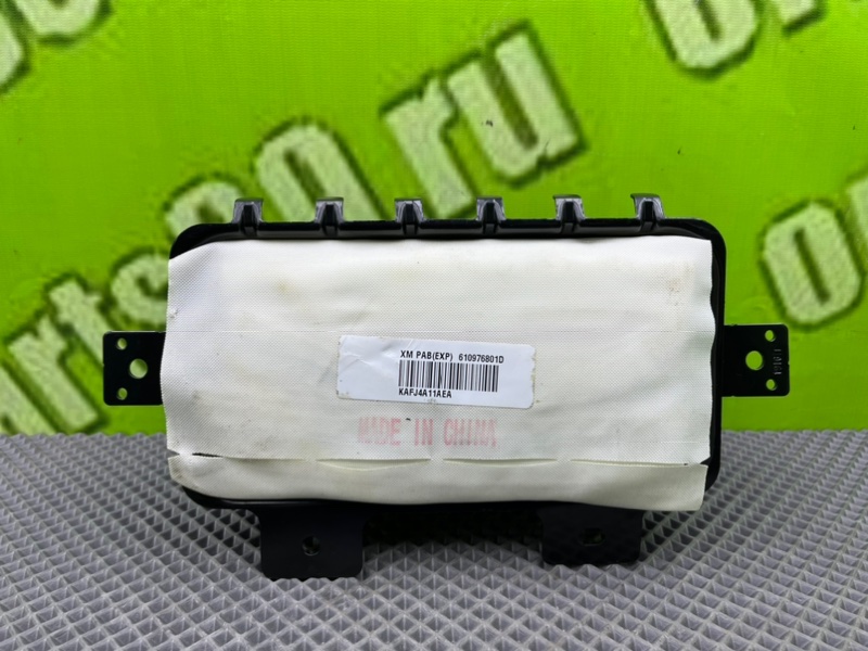 Подушка безопасности, 5800 рублей, Калининград