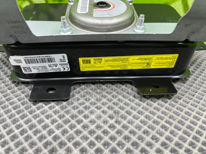 Подушка безопасности, 5800 рублей, Калининград