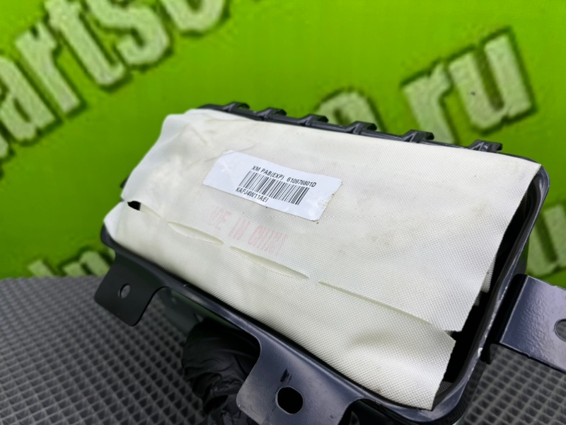 Подушка безопасности, 5800 рублей, Калининград