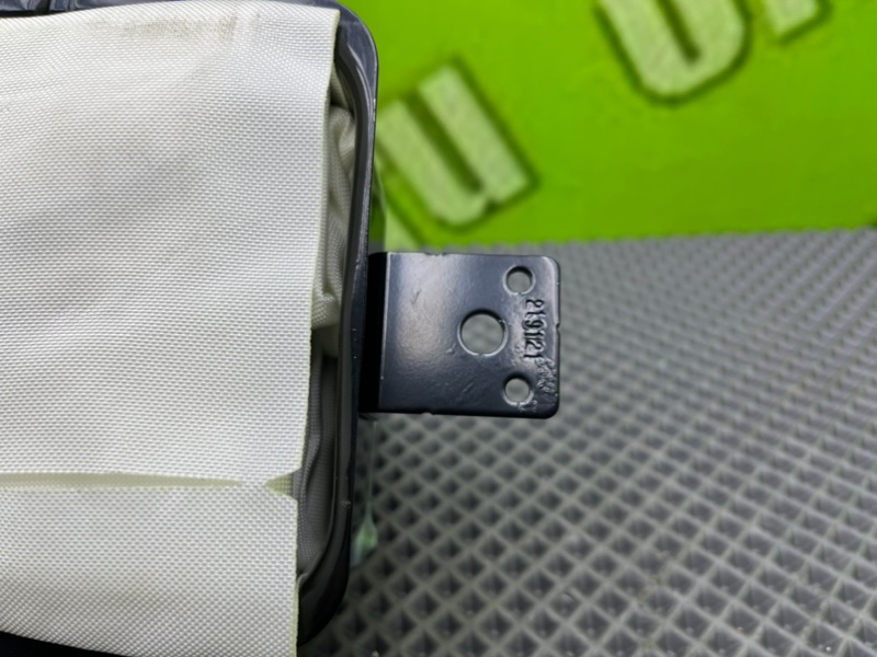 Подушка безопасности, 5800 рублей, Калининград